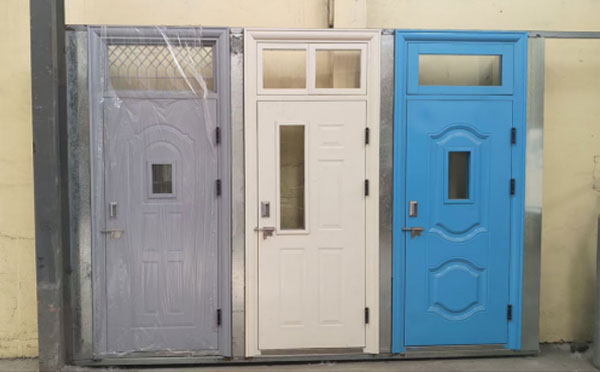 正宁学校教室门