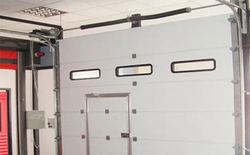 正宁工业提升门的安装方法