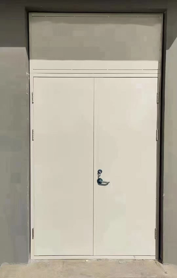 展览馆项目完成大跨度正宁防火门安装